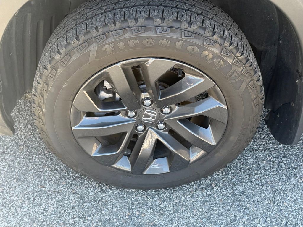 Used 2024 Honda Ridgeline Sport image 12