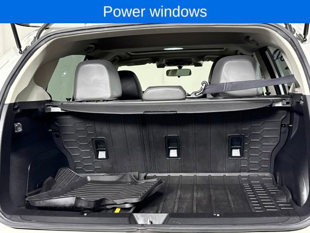 Used 2022 Subaru Crosstrek 2.5i Sport w/ Moonroof Package image 13