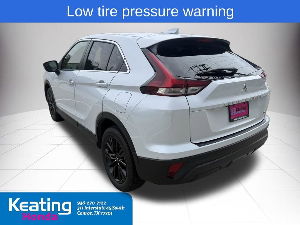 Used 2024 Mitsubishi Eclipse Cross LE image 9