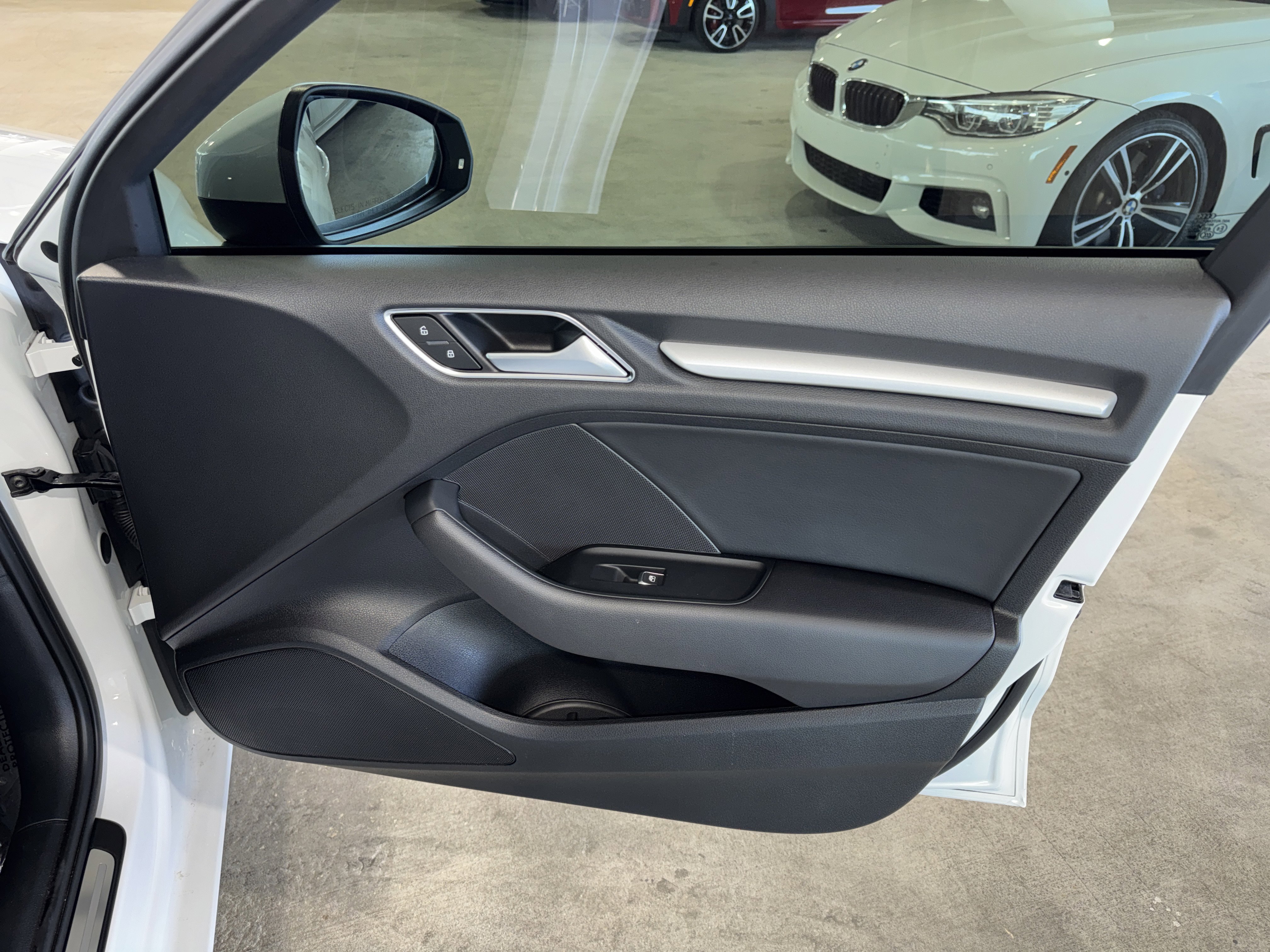 Used 2018 Audi A3 2.0T Premium w/ Convenience Package image 9