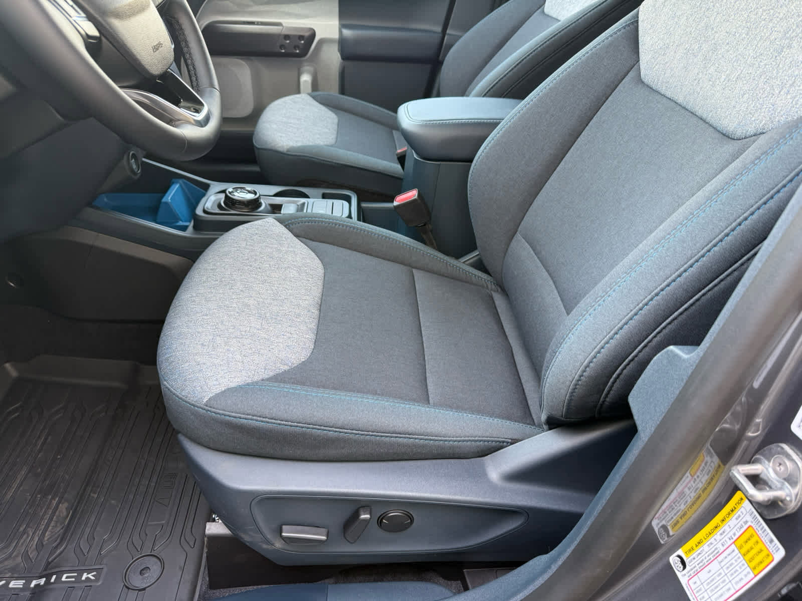 New 2026 Ford Maverick XLT w/ Equipment Group 301A image 4