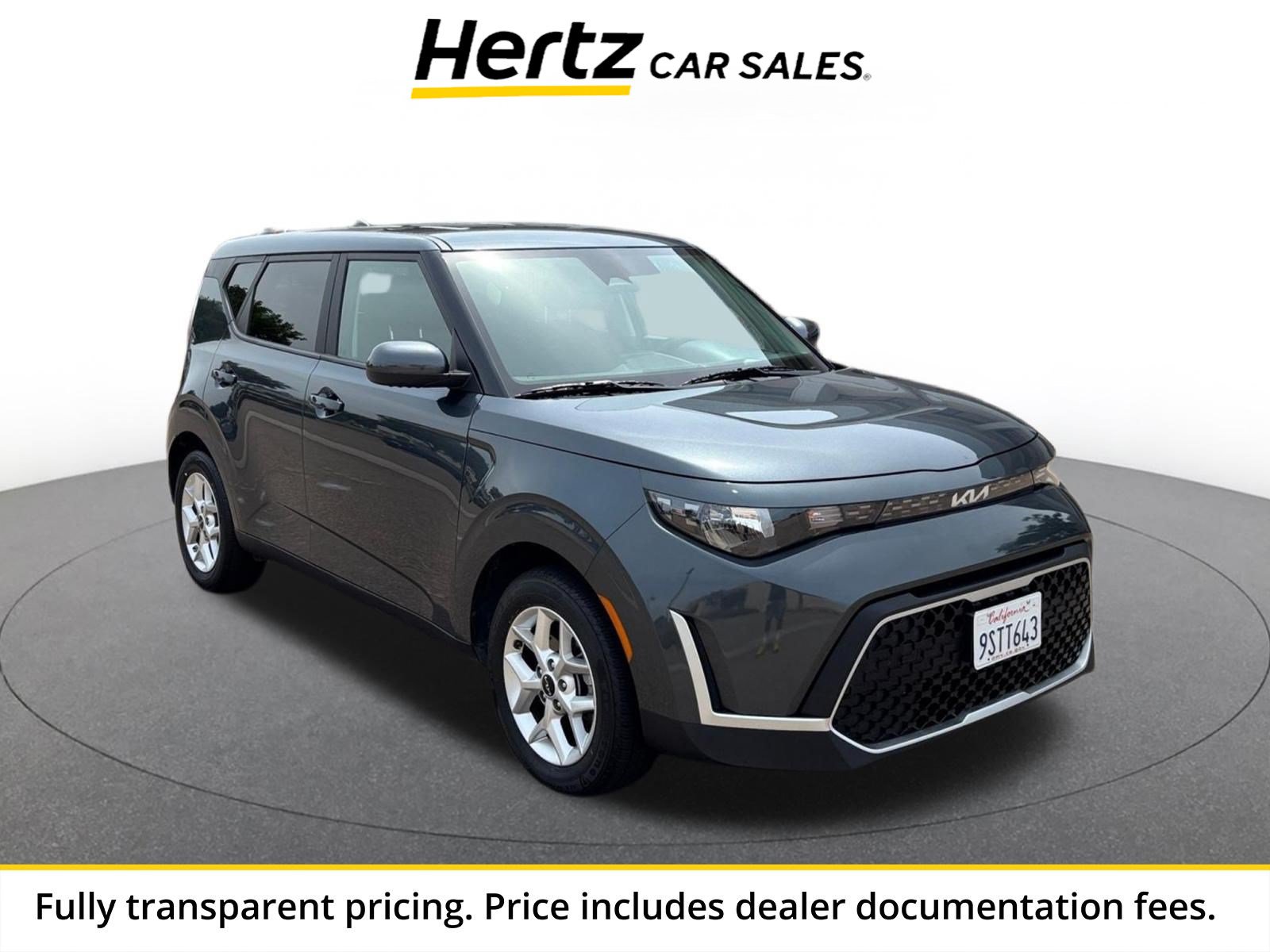 Used 2025 Kia Soul LX w/ LX Technology Package FWD image 1