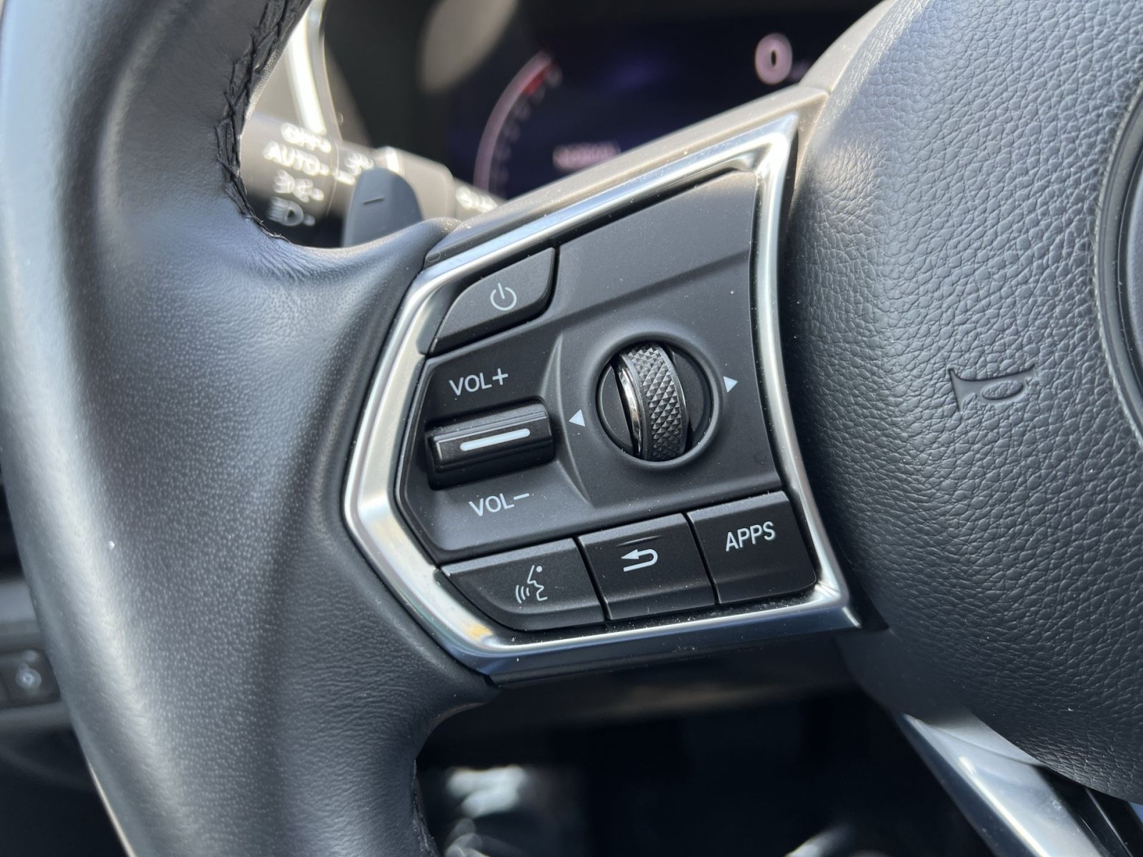 Certified 2023 Acura MDX SH-AWD w/ Technology Package image 34