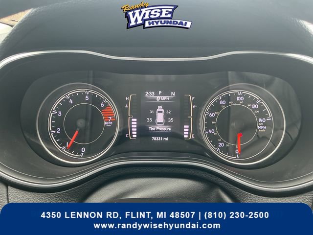 Used 2020 Jeep Cherokee Latitude Plus AWD/4WD image 18