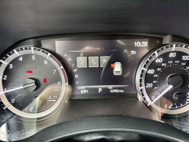 Used 2024 Toyota Highlander LE image 24