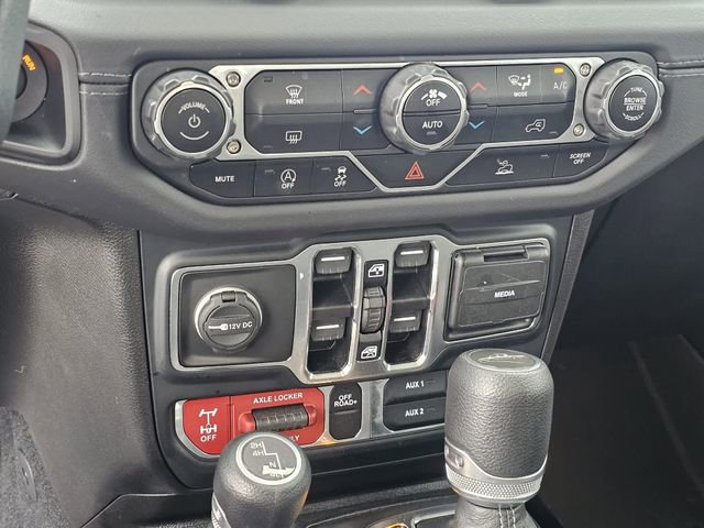 Used 2024 Jeep Gladiator Mojave image 18