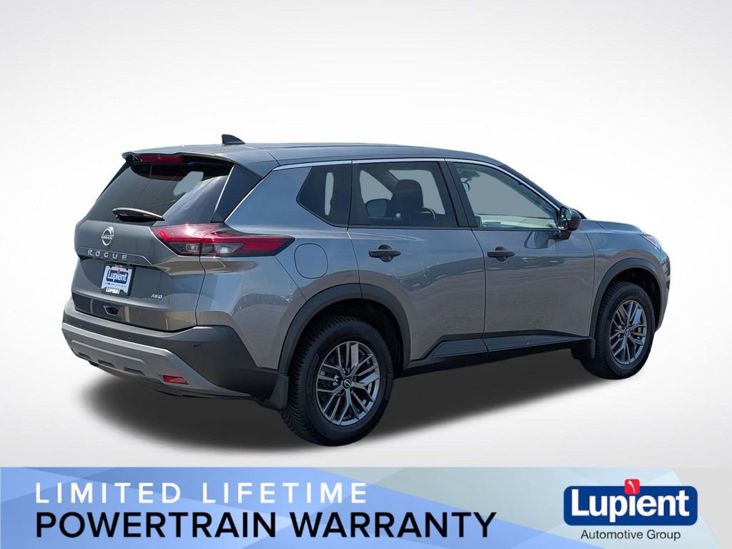 Used 2022 Nissan Rogue S AWD/4WD image 4