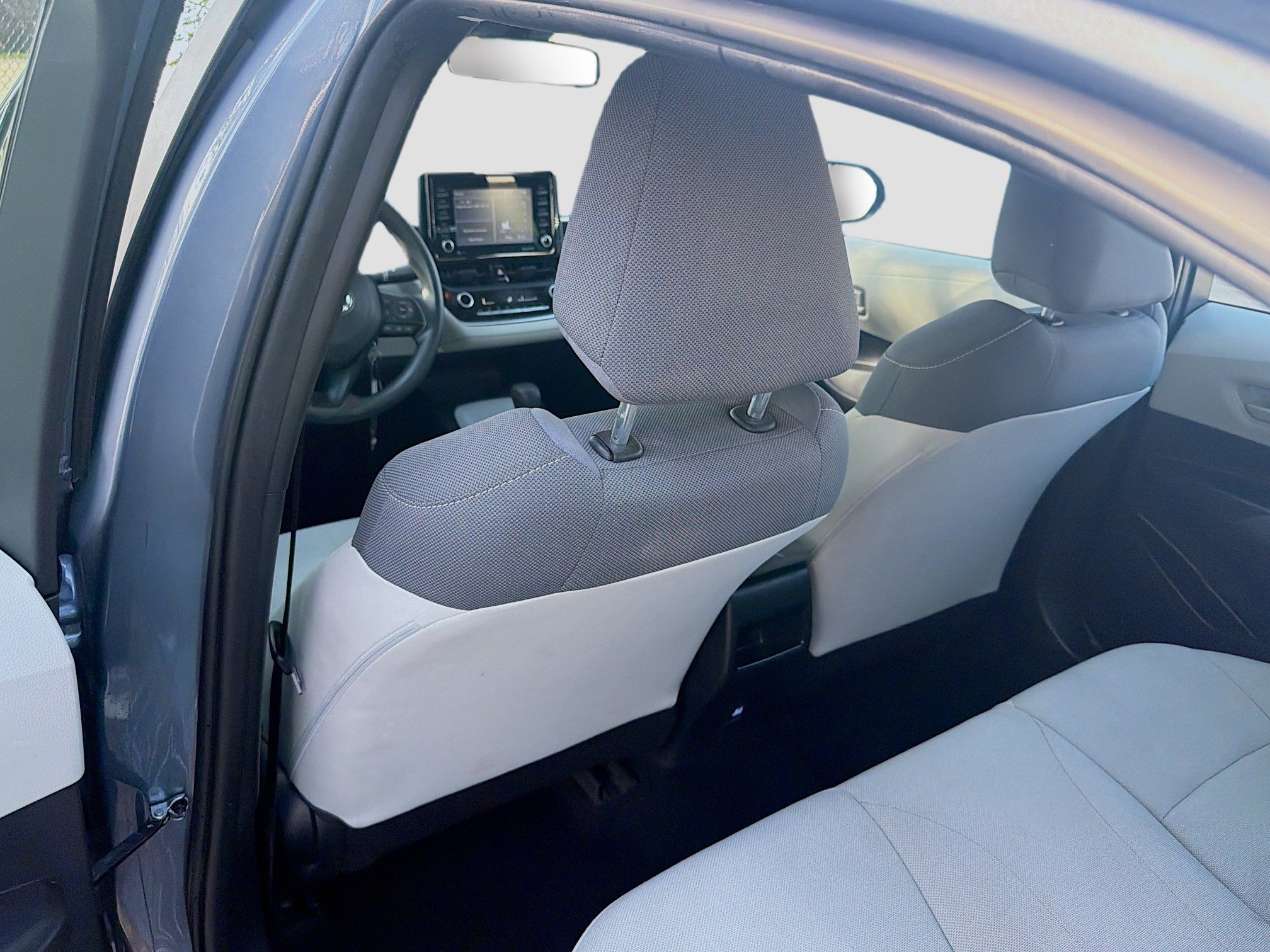 Used 2022 Toyota Corolla L FWD image 21