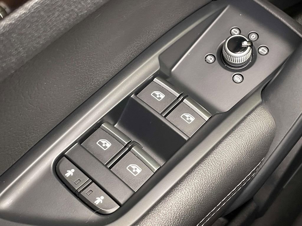 Used 2019 Audi Q5 2.0T Premium Plus w/ Premium Plus Package image 38