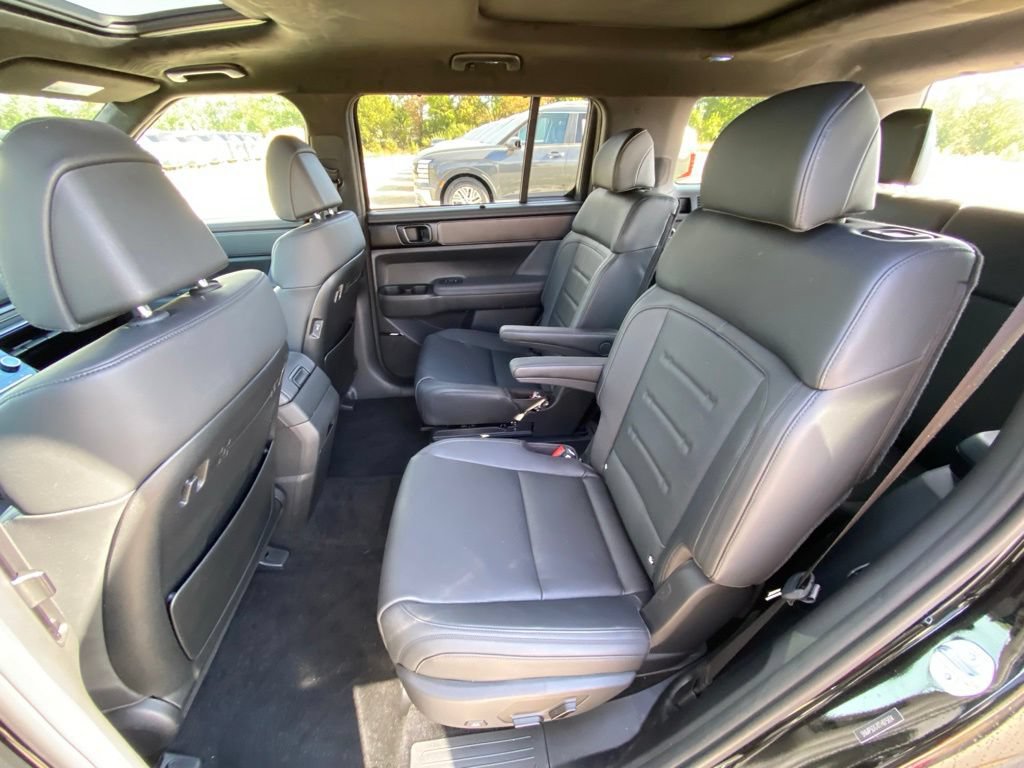 New 2026 Hyundai Santa Fe Calligraphy AWD/4WD image 32