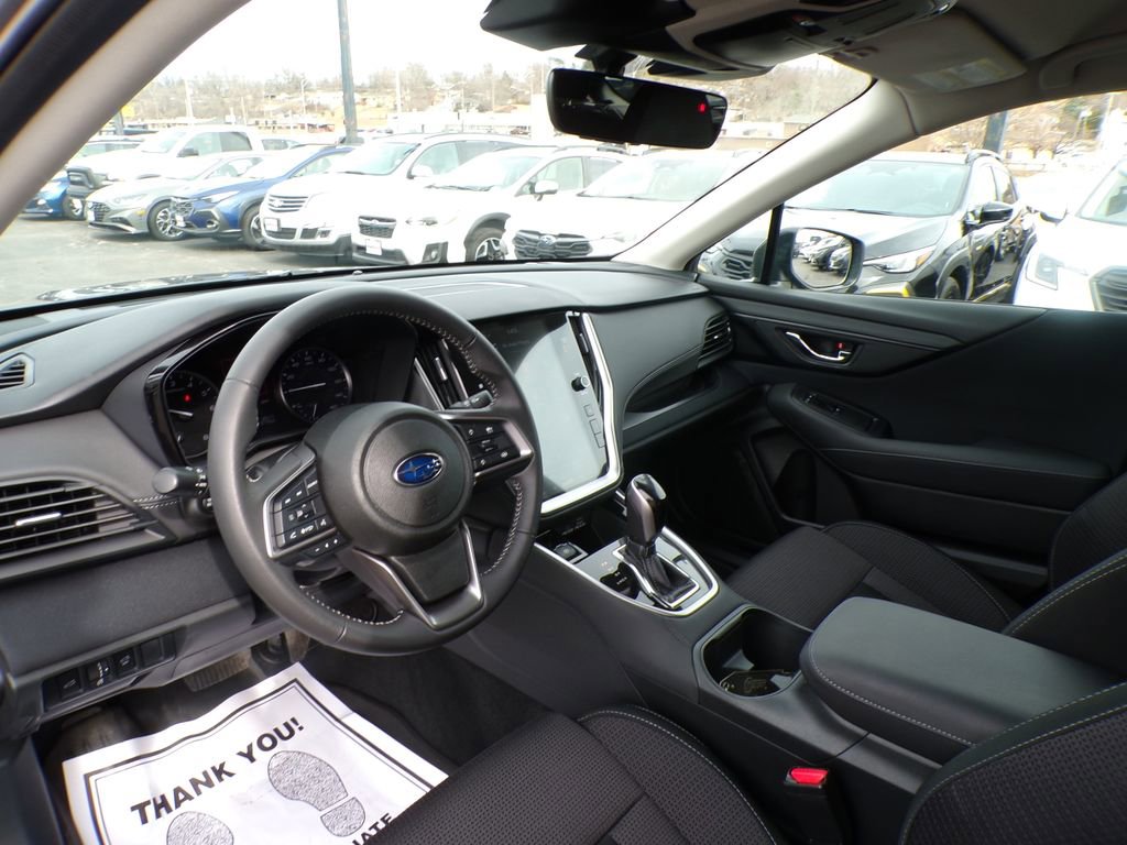 Used 2025 Subaru Outback Premium w/ Popular Package #1A image 15