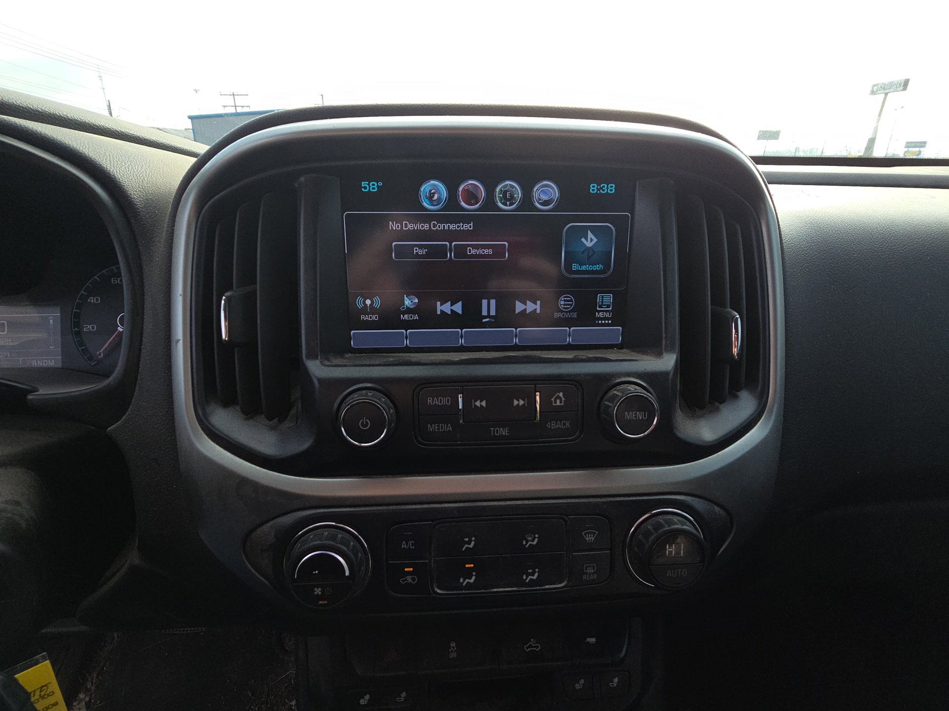 Used 2016 Chevrolet Colorado LT w/ Luxury Package, Chrome image 11