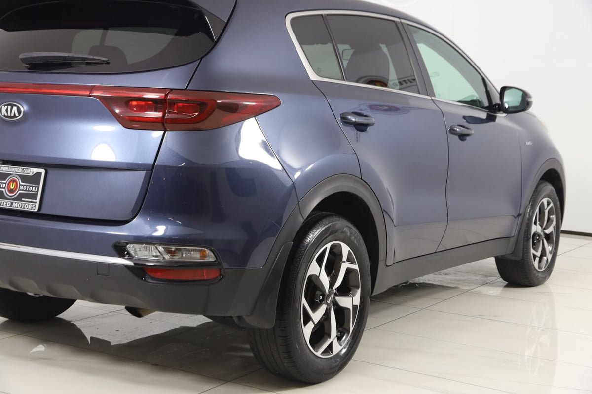 Used 2020 Kia Sportage LX w/ LX Popular Package AWD/4WD image 38