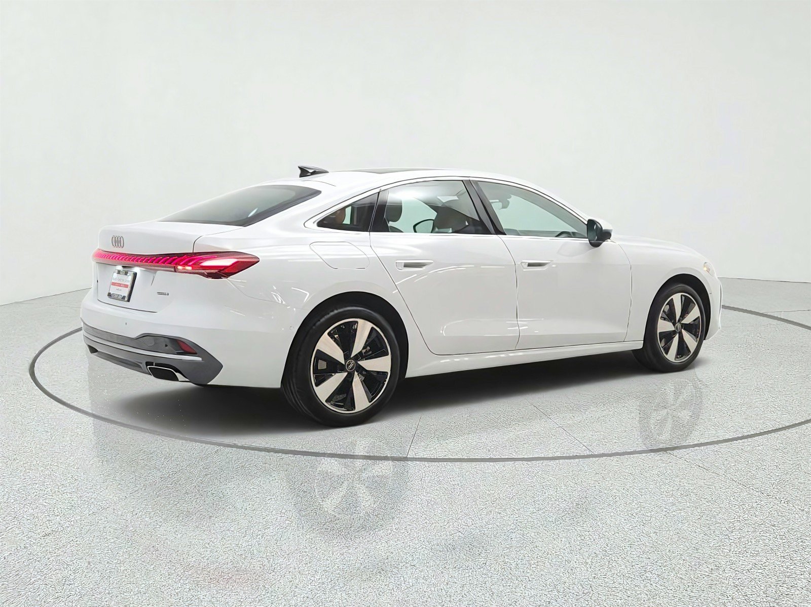Used 2025 Audi A5 2.0T Premium Plus w/ Premium Plus AWD/4WD image 5