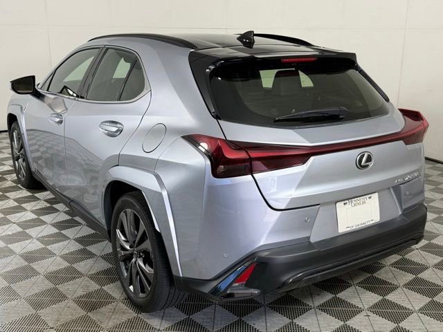 Used 2024 Lexus UX 250h F Sport image 4