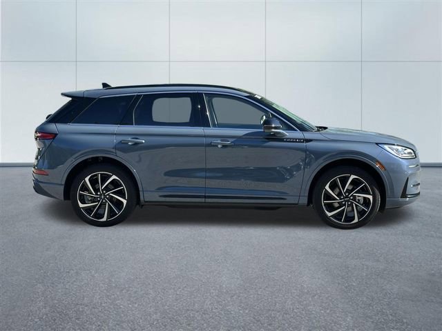 Used 2025 Lincoln Corsair Grand Touring w/ Equipment Group 301A AWD/4WD image 5