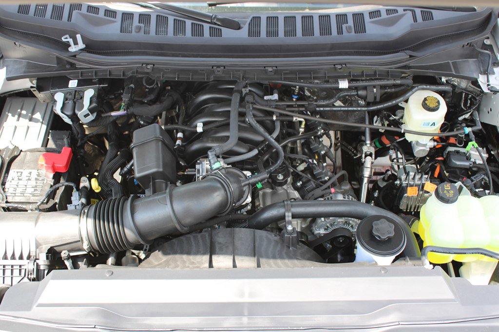 Used 2025 Ford F250 XLT image 33