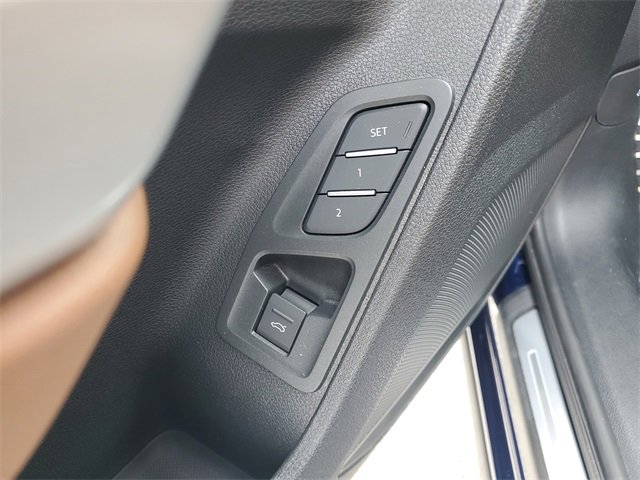 Used 2024 Audi Q3 2.0T Premium Plus w/ Premium Plus Package image 9