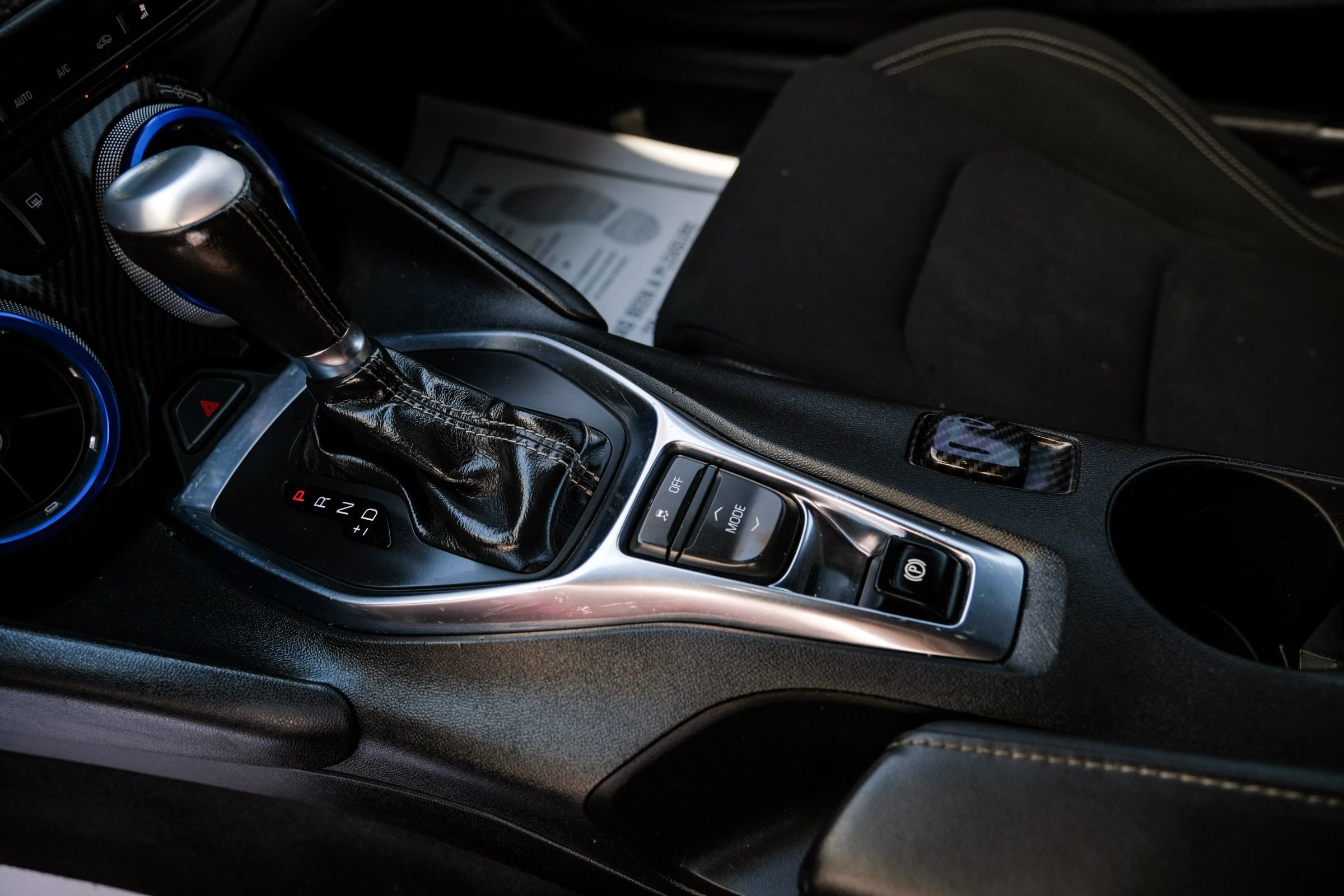 Used 2021 Chevrolet Camaro LT image 23