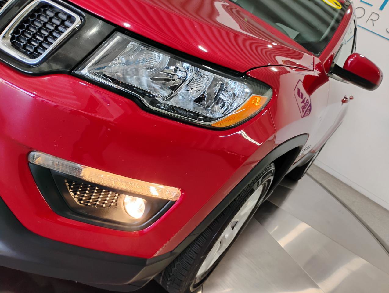 Used 2018 Jeep Compass Latitude image 49