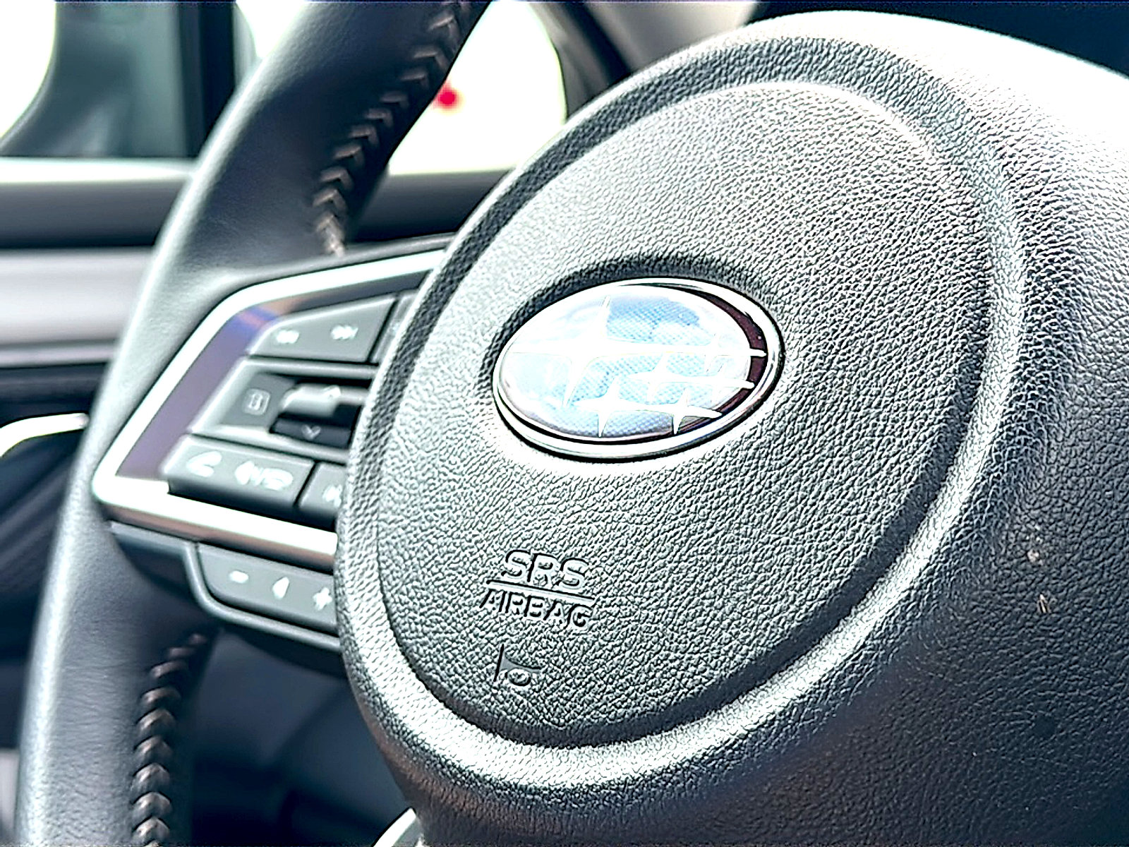 Used 2025 Subaru Outback Premium image 30