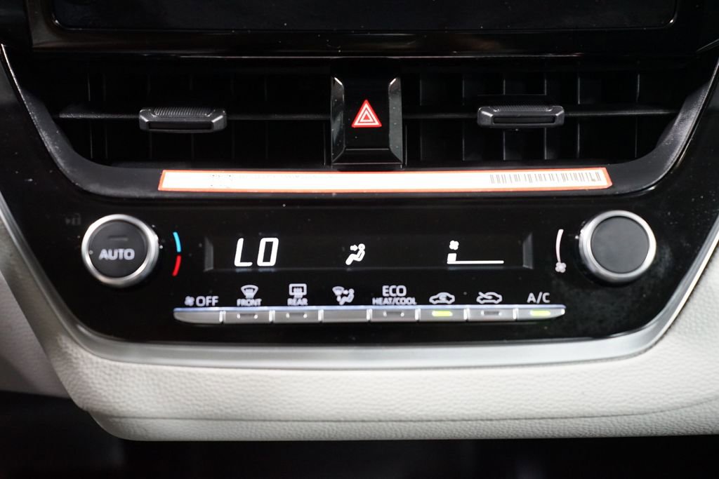 Certified 2025 Toyota Corolla LE image 20