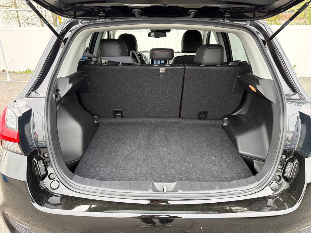 Used 2025 Mitsubishi Outlander Sport SE AWD/4WD image 27