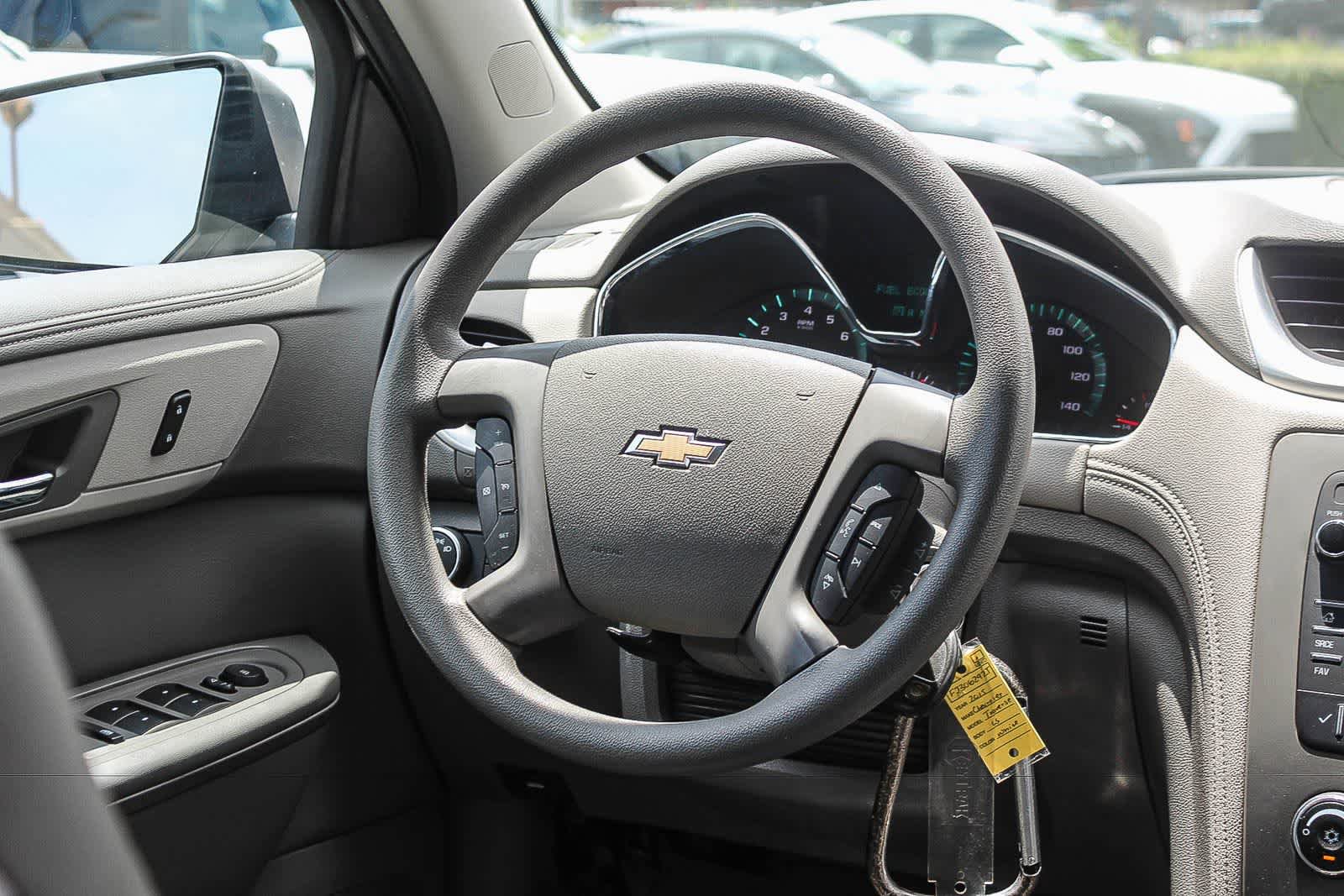 Used 2015 Chevrolet Traverse LS FWD image 19