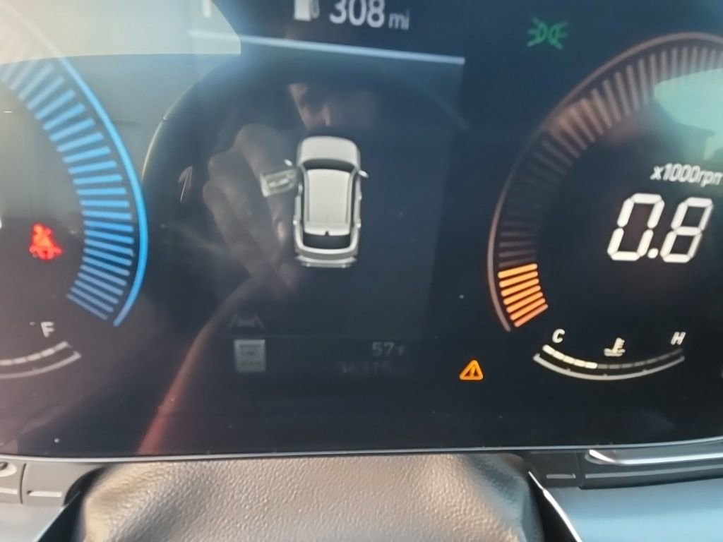Used 2024 Hyundai Kona SEL AWD/4WD image 11