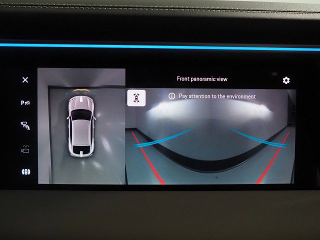 Used 2024 Porsche Macan 4 Electric image 32