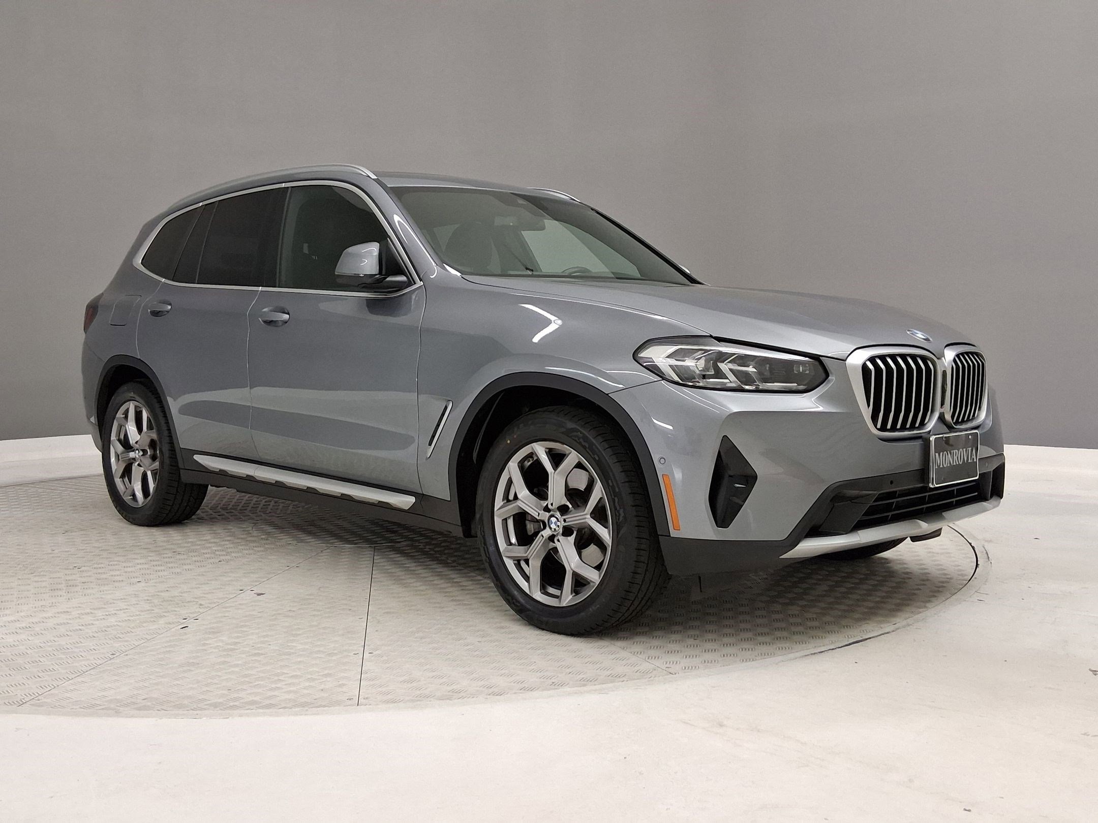 Used 2023 BMW X3 sDrive30i w/ Premium Package RWD image 5
