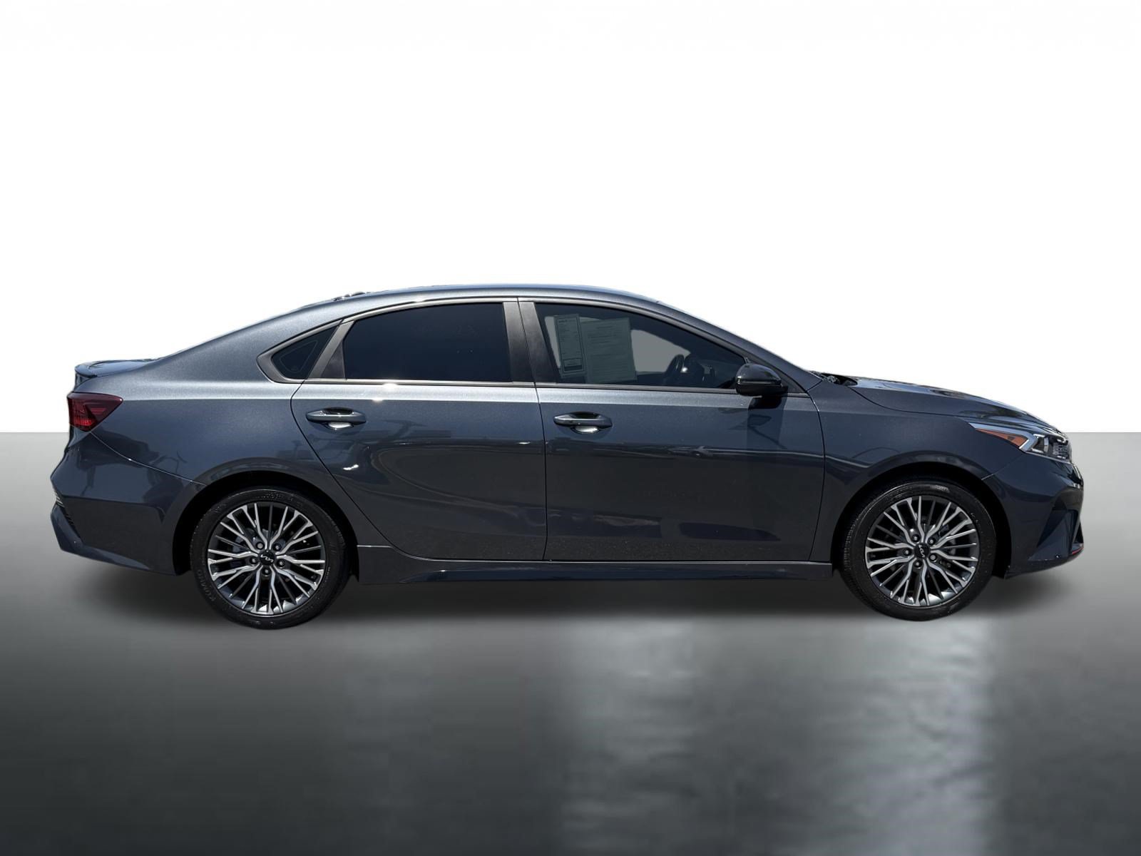 Used 2023 Kia Forte GT-Line FWD image 9