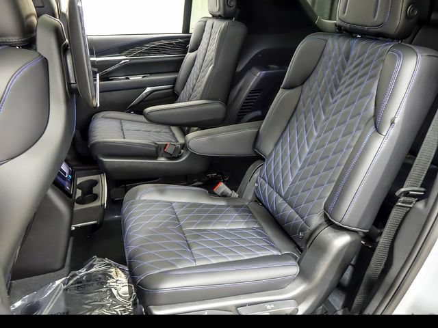 New 2026 Cadillac Escalade IQL Sport 1 w/ LPO, ONYX Package AWD/4WD image 10