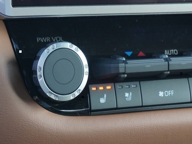 New 2025 Toyota Tundra 1794 Edition image 28