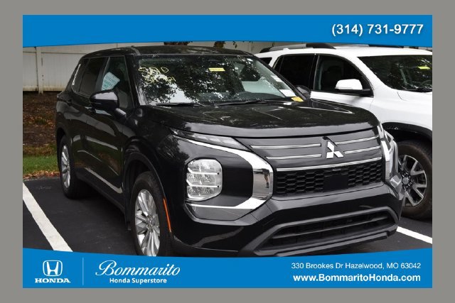 Used 2025 Mitsubishi Outlander ES