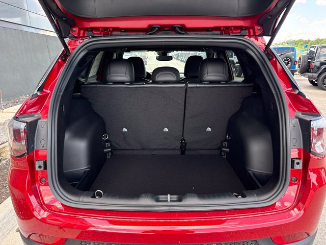 New 2026 Jeep Compass Latitude AWD/4WD image 5