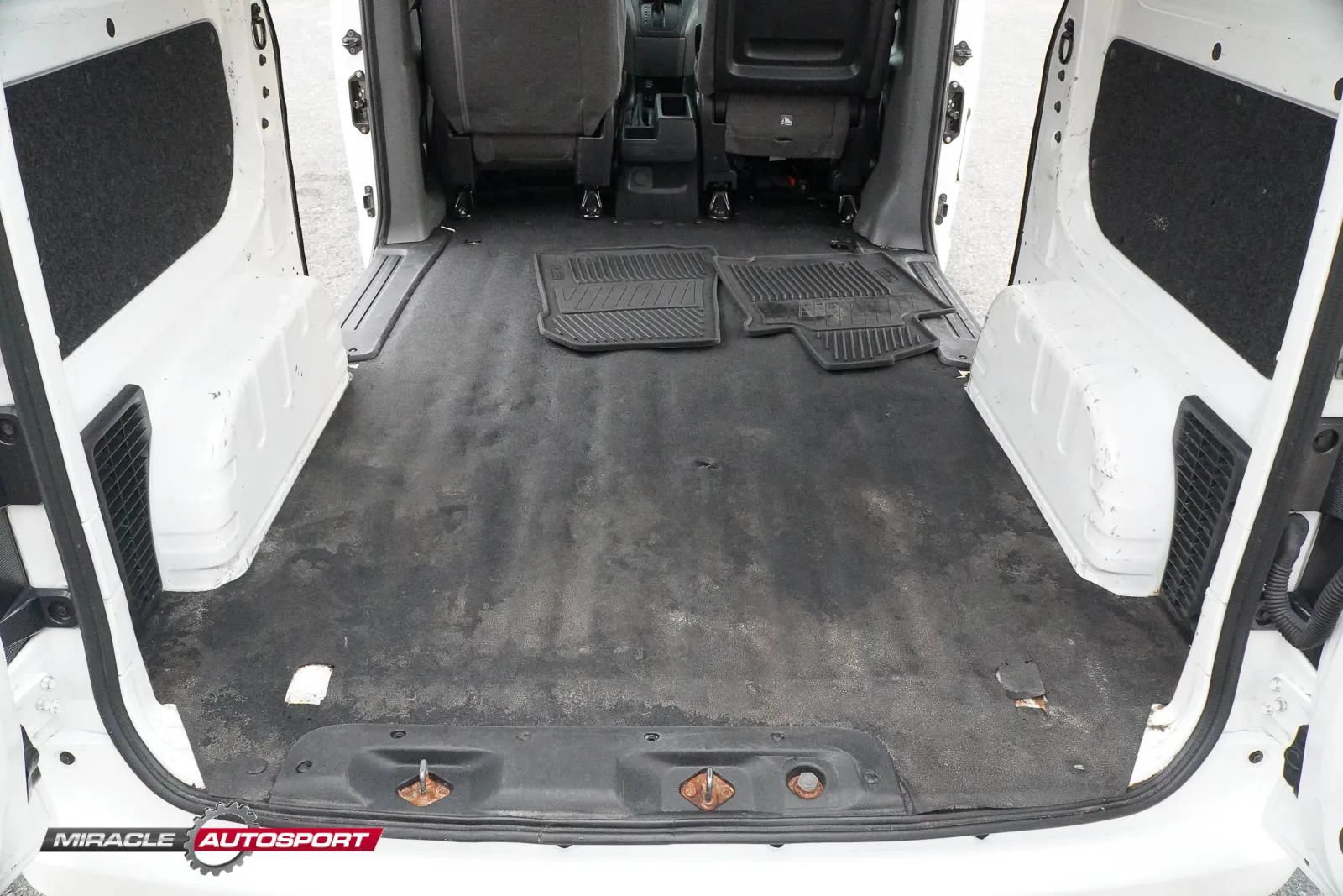 Used 2021 Nissan NV200 S FWD image 26