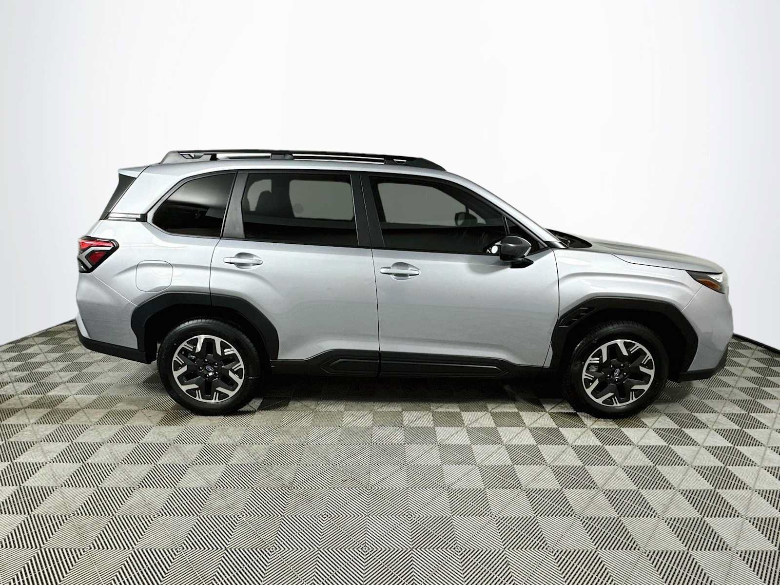 Certified 2026 Subaru Forester Premium AWD/4WD image 8