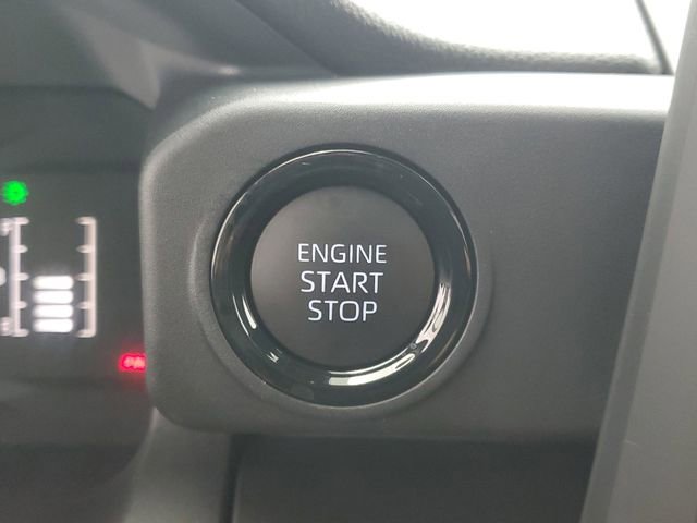 Used 2025 Toyota Tacoma SR AWD/4WD image 30