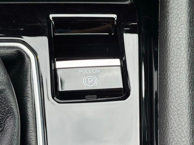 New 2026 Jeep Compass Latitude AWD/4WD image 25