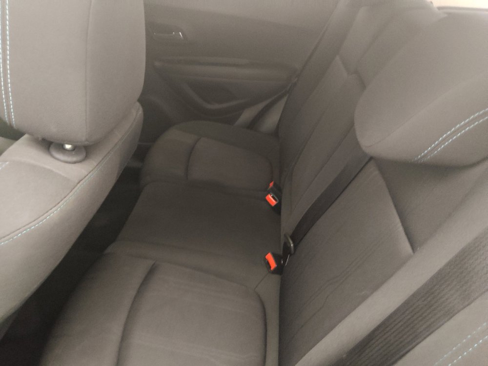 Used 2016 Chevrolet Trax LT AWD/4WD image 18