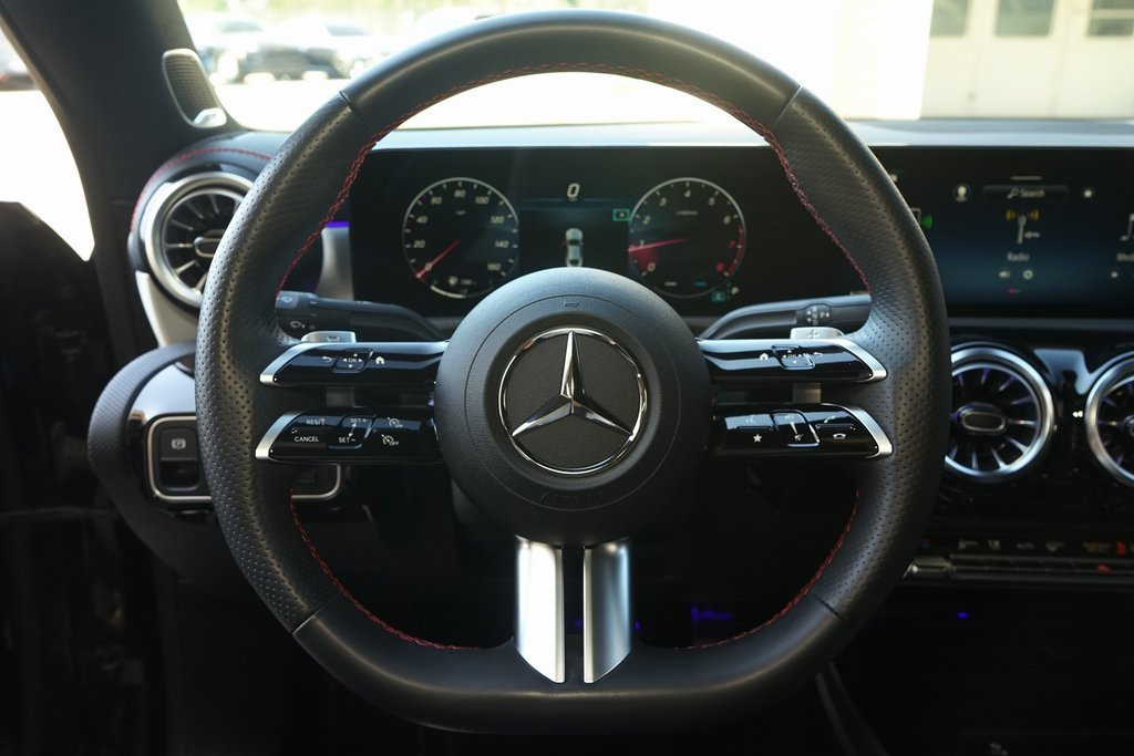 Used 2024 Mercedes-Benz CLA 250 4MATIC image 12