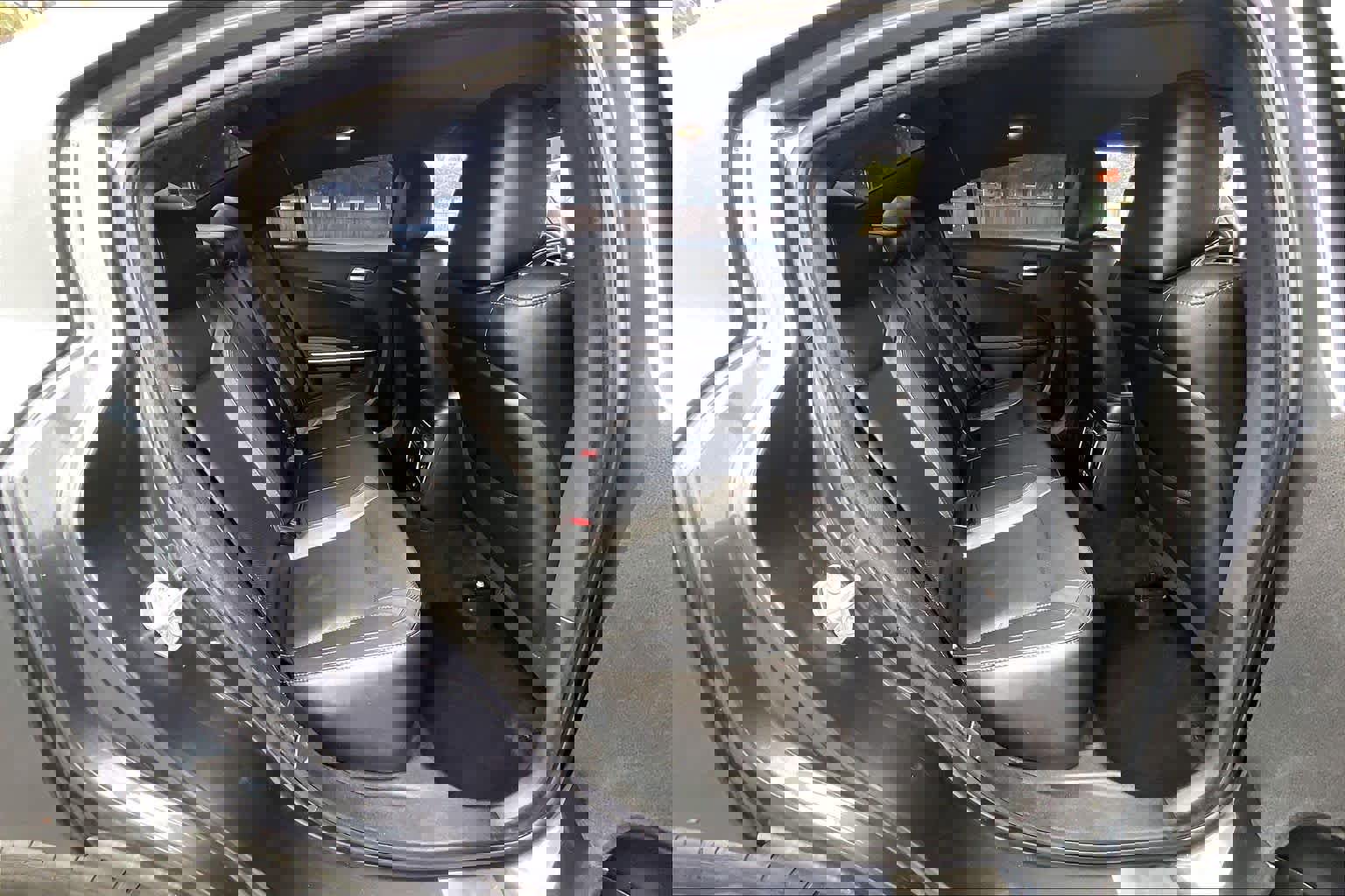 Used 2018 Dodge Charger R/T w/ Plus Group image 29