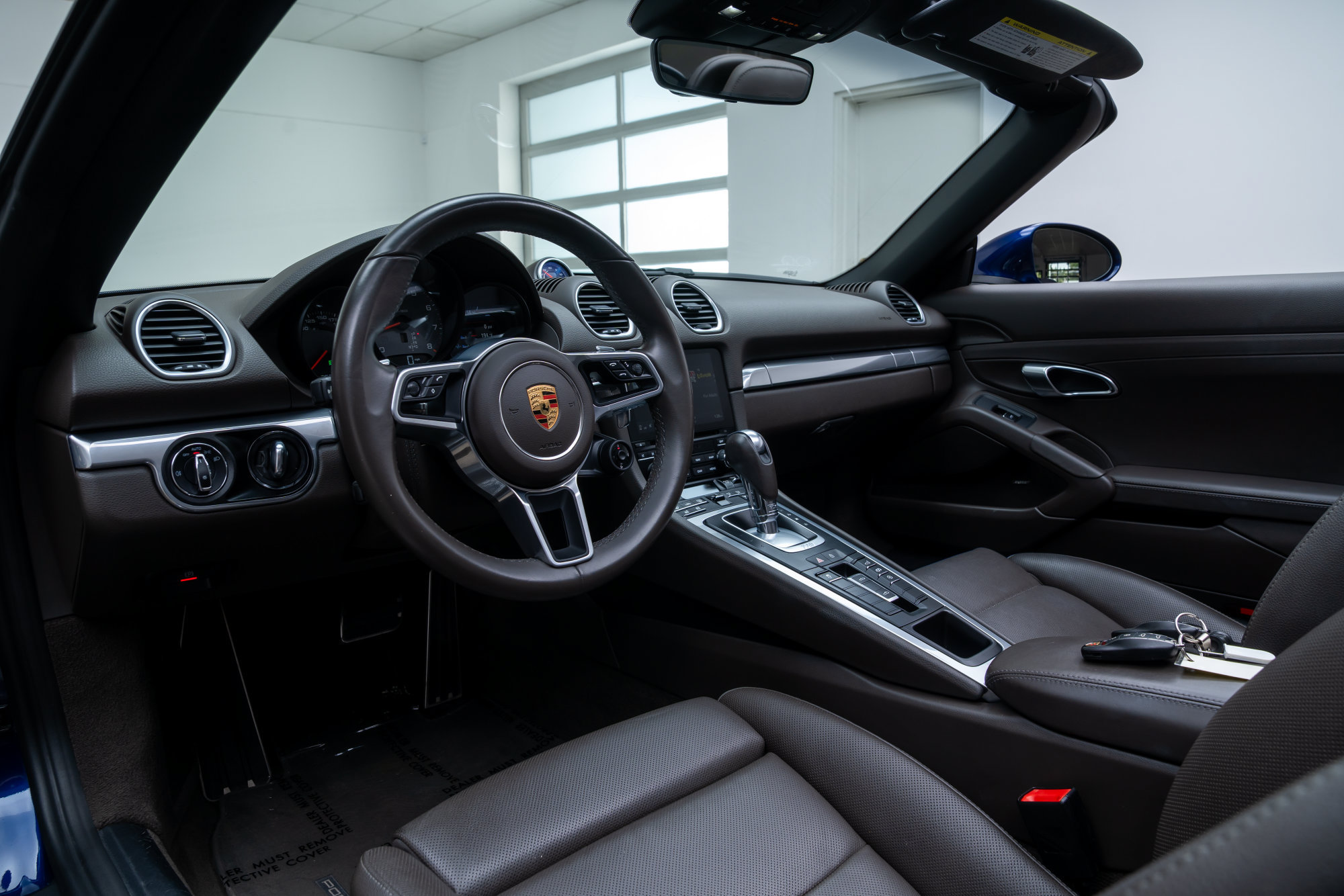 Used 2021 Porsche 718 Boxster S RWD image 24