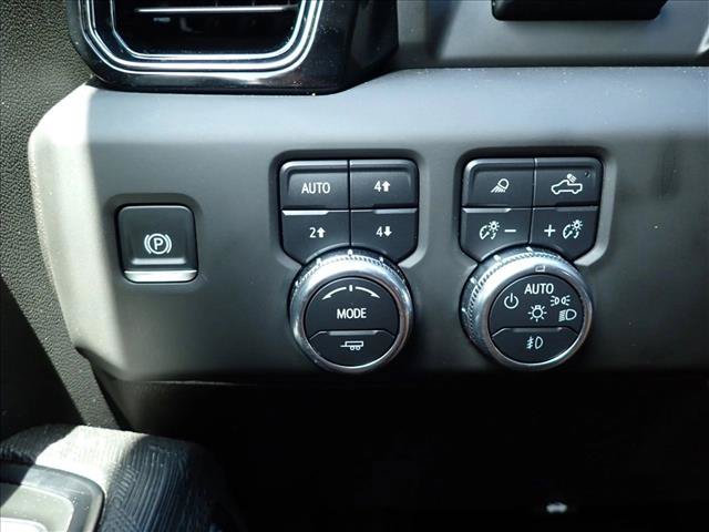 Used 2025 GMC Sierra 2500 AT4X AWD/4WD image 26