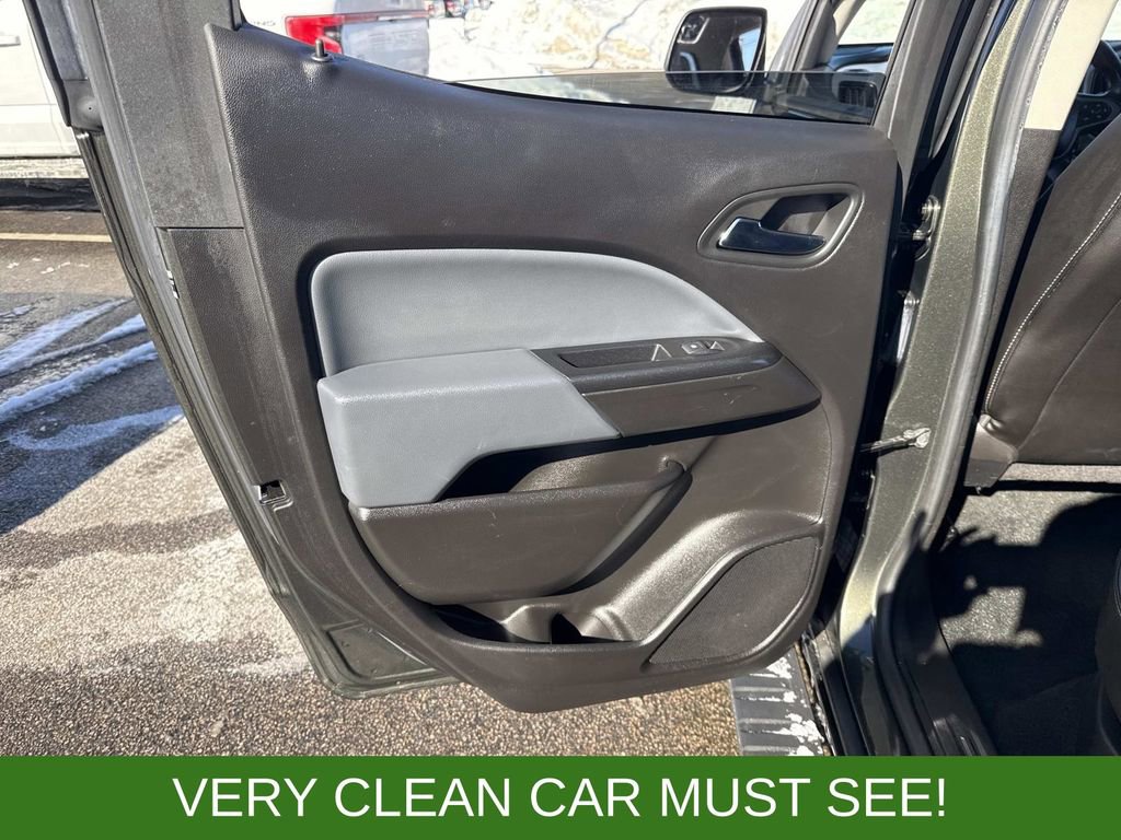 Used 2018 Chevrolet Colorado Z71 image 15