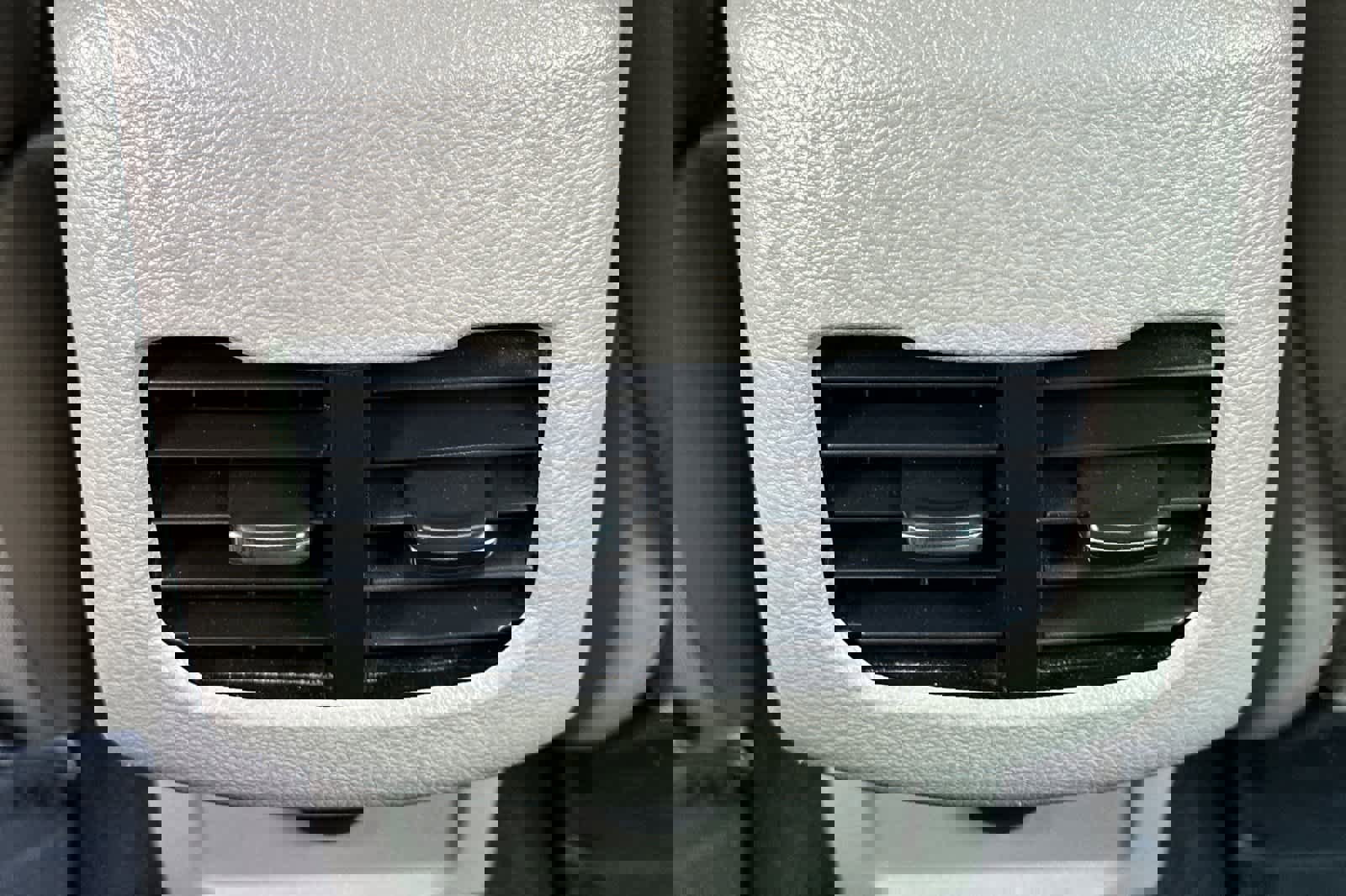 Used 2017 Ford Fusion SE image 14