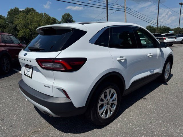 Used 2024 Ford Escape Active AWD/4WD image 8