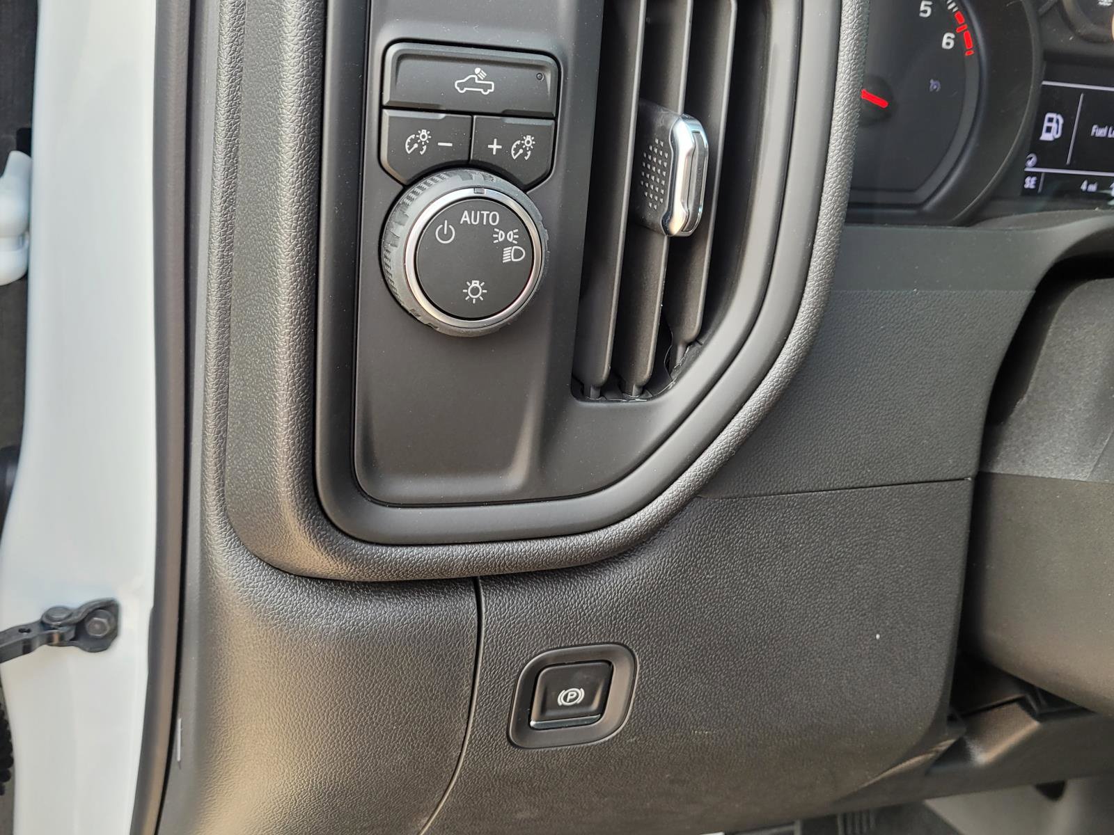 New 2026 Chevrolet Silverado 1500 Custom RWD image 16