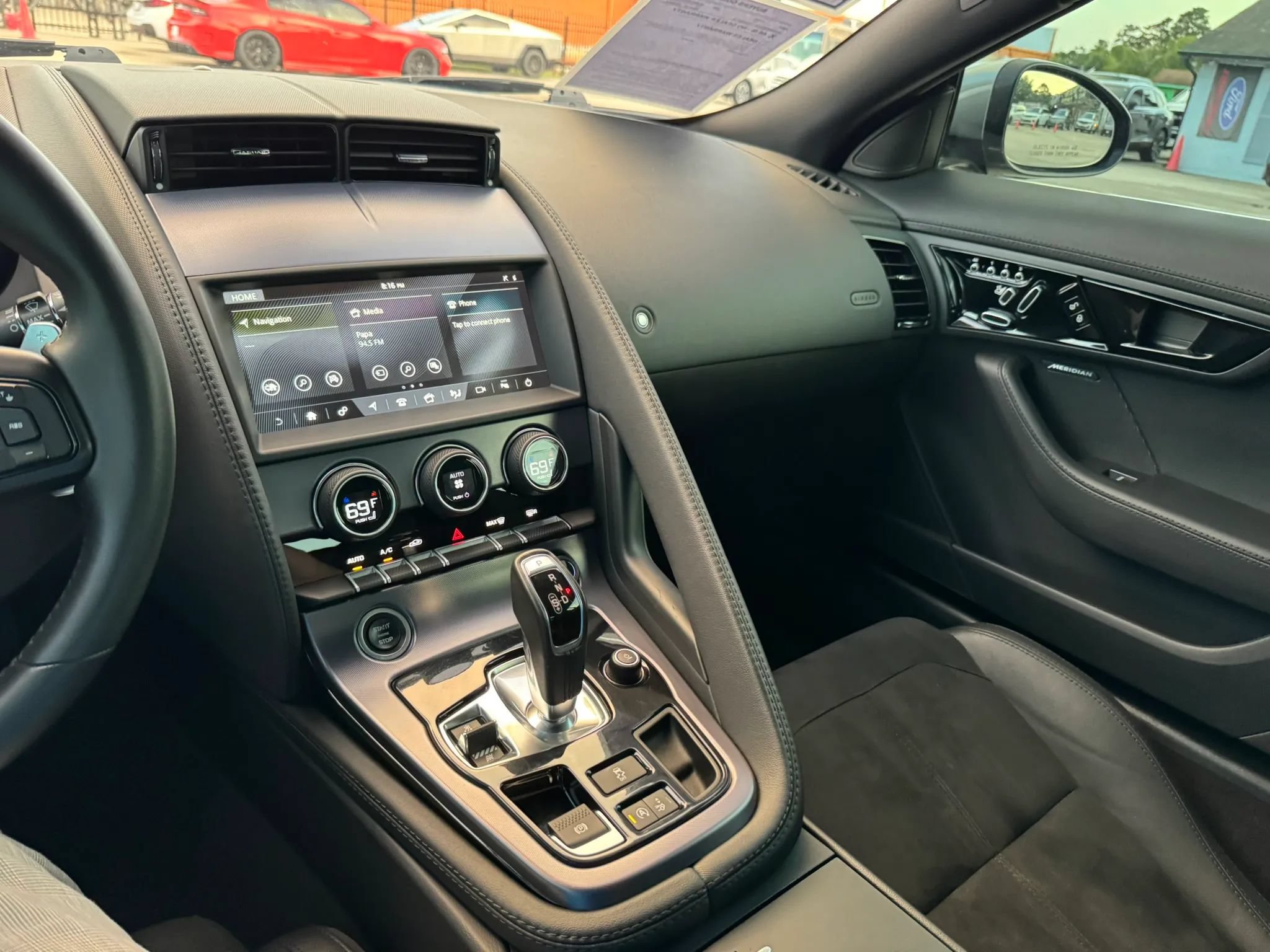 Used 2020 Jaguar F-TYPE Coupe RWD image 34